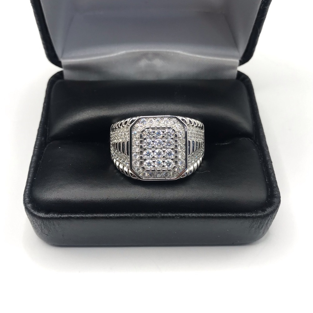 925 Sterling Silver 2.50CT MOISSANITE Men's Ring size 10 or 11 - Picture 8 of 15